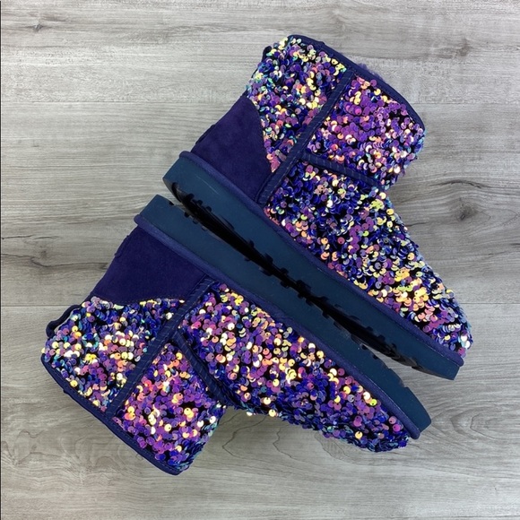 🍃UGG🍃 UGG Classic Mini Stellar Sequin Boots In Black BOOT - Picture 8 of 14